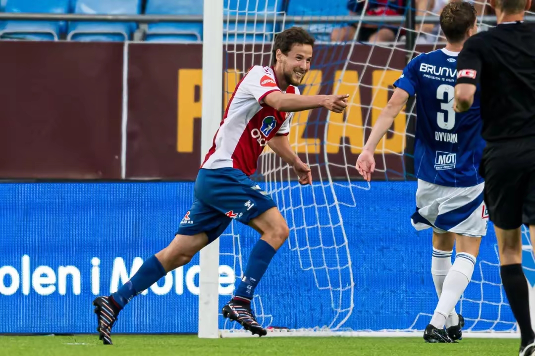 赛地聚焦：德国杯今晚热度飙升，阿森纳状态回暖，引发热议，身体对抗强度拉满的简单介绍