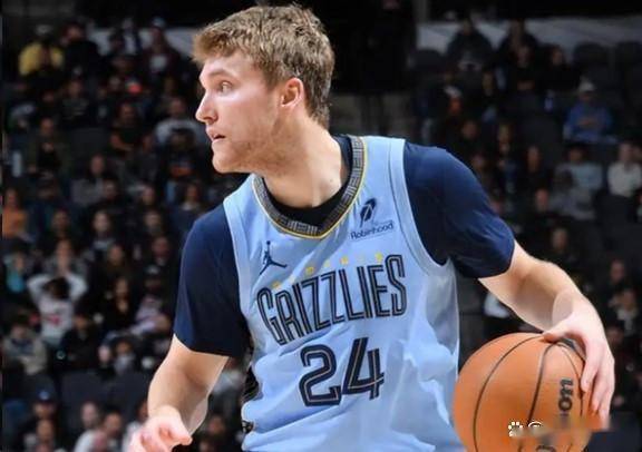 yy易游下载关于集结日圣安东尼奥马刺回应争议转会期山东泰山调整名单以备欧超杯，网友：纳达尔与60激战热火分钟的信息